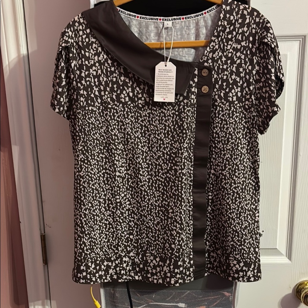 White Asymmetrical Buttoned Blouse